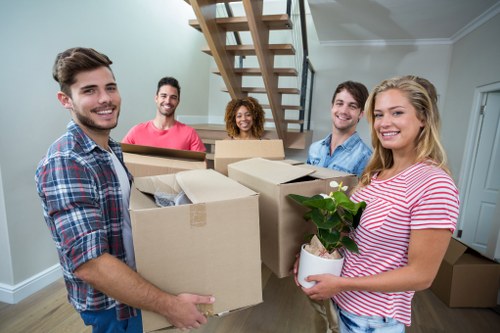 Removals van service for local Hither Green house and flat moves
